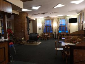 Restaurace v ubytování Riegrova Chata Kozákov