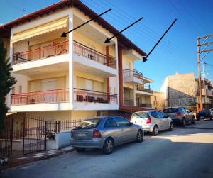 Foto dalla galleria di Apartament in Thessaloniki a Paliókastron