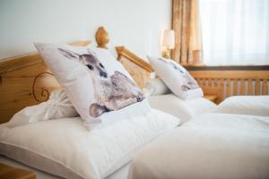 Posteľ alebo postele v izbe v ubytovaní Alpenhotel Plaza