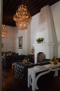 Зона вітальні в Hotel Casa Blanca 7