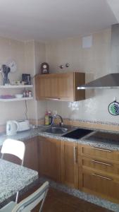 Kuchnia lub aneks kuchenny w obiekcie Ferienhaus für 5 bis 6 Personen