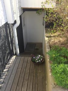 Fotografie z fotogalerie ubytování Room with pentry, separate entrance, no cardpayment v destinaci Gränna