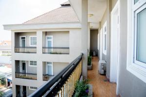 Svalir eða verönd á Ha Trinh Hotel