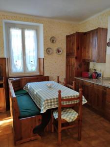 Η κουζίνα ή μικρή κουζίνα στο Casa Gialla
