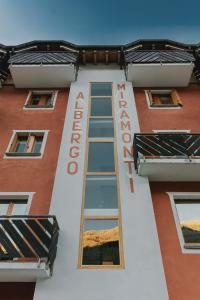 Hoone, kus hotell asub