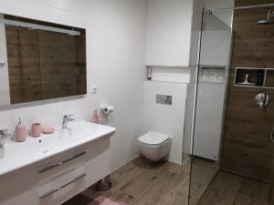 Kúpeľňa v ubytovaní Romantic Chopok Juh Apartment 22