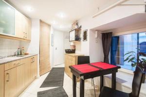 Romantic Hideaway Centertown 1053 Budapest, 16 Veres Palne street kép - 2