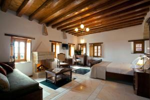 Gallery image of Likinia Hotel in Monemvasia