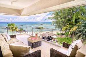Beautiful view of Beachfront Penthouse Suites With Ocean View And Private Balcony