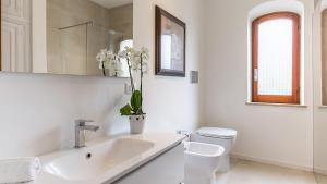 La Matrangela Charme Apartments的一间浴室