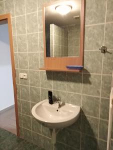 Φωτογραφία από το άλμπουμ του Hotel BESTAR σε Μλάντα Μπόλεσλαβ +13 φωτογραφίες