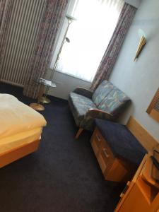 Postel nebo postele na pokoji v ubytování Mokni's Palais Hotel & SPA