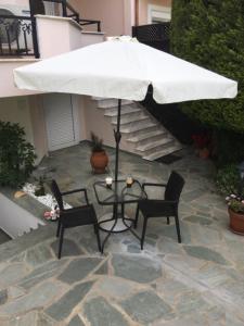 Patio alebo iná vonkajšia časť ubytovania My home apartments 1