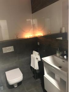 Kúpeľňa v ubytovaní Rovná 7 Apartment