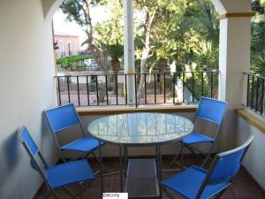 A balcony or terrace at Beautiful 1 bedroom apartment in Roda, Los Alcazares. Larger than average.