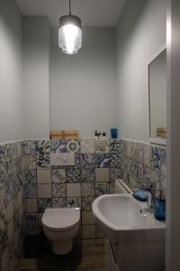 Ванная комната в Double House Bakuriani +35 фотографий