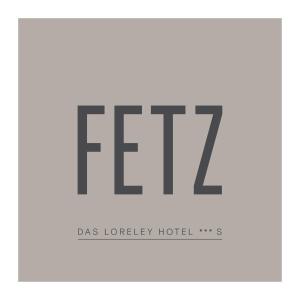 un logo per un hotel con la parola faq di FETZ DAS LORELEY HOTEL a Dörscheid