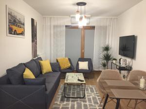 Posedenie v ubytovaní Apartamenty Via Marina