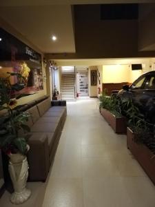 De lobby of receptie bij Hotel Caxa Wasi