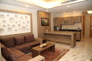 Kuchyň nebo kuchyňský kout v ubytování Pearl of Beirut Hotel & Spa
