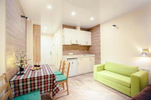 Χώρος καθιστικού στο Cozy appartement, loft2 in New Gudauri +8 φωτογραφίες