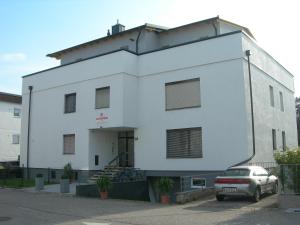 Budynek, w którym mieści się apartament