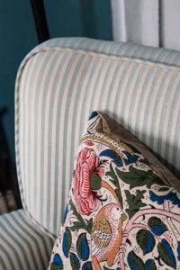 Uma cama ou camas num quarto em Elizabeth Fort