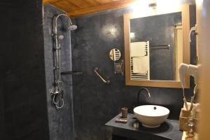 Koupelna v ubytování Hotel Meteora