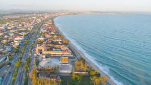 Pemandangan dari udara bagi Hotel Vilarejo Praia