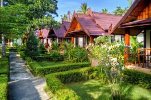 Zahrada ubytování Rasa sayang Resort - SHA Certificate