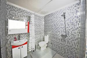 Ванна кімната в Hola Surf Morocco