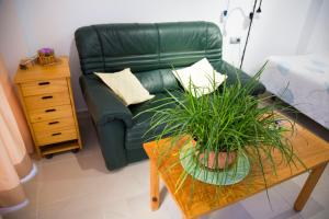 Posedenie v ubytovaní Apartamentos RISCOS