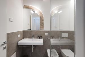 Kúpeľňa v ubytovaní Duomo apartment