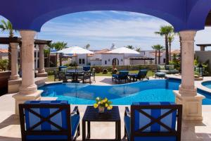 Bazén v ubytování Hacienda Encantada Resort & Spa nebo v jeho okolí