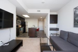 Gallery image of Pentagon City Luxury Apartment in Arlington