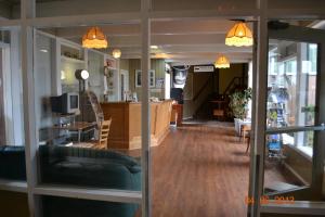 a view of a store front with a lobby at Dalewood Inn in Port McNeill