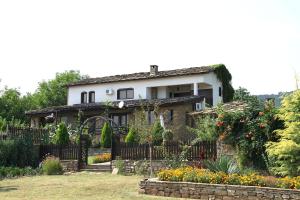 Kép Luxury Monevski Guest House szállásáról Kormjanszkóban a galériában