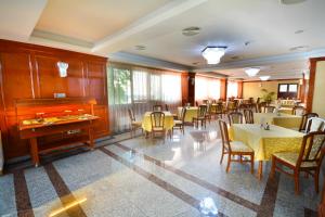 Posezení v ubytování Hotel Emma Est