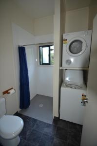 Ванна кімната в Bay Road Motels
