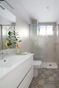Koupelna v ubytování San Francisco 2 by FeelFree Rentals