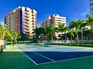 Attività di tennis o squash presso l'appartamento o nelle vicinanze