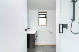 Kupatilo u objektu Cozy Tiny House Hideaway