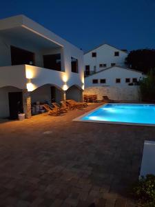 The swimming pool at or close to Hotel Stipe