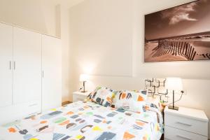 Fotografia z galérie ubytovania MABB-Quiet Apt With Private Patio Walking Distance To Downtown v destinácii Málaga