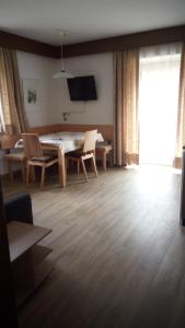 TV a/nebo společenská místnost v ubytování Residence Haus Peder