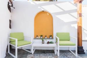 Χώρος καθιστικού στο Bungalow Los Laureles