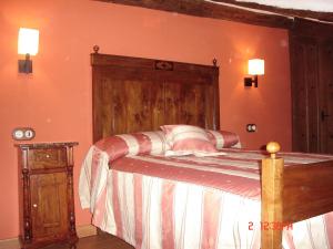 Posteľ alebo postele v izbe v ubytovaní CASA EL AZUD