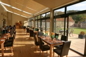 A restaurant or other place to eat at The Lodge at Craigielaw and Golf Courses 