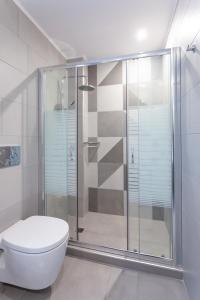 Kúpeľňa v ubytovaní Luxury Sunrise White Villa