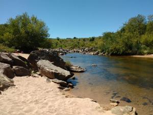 Playa en o cerca del complejo de cabañas